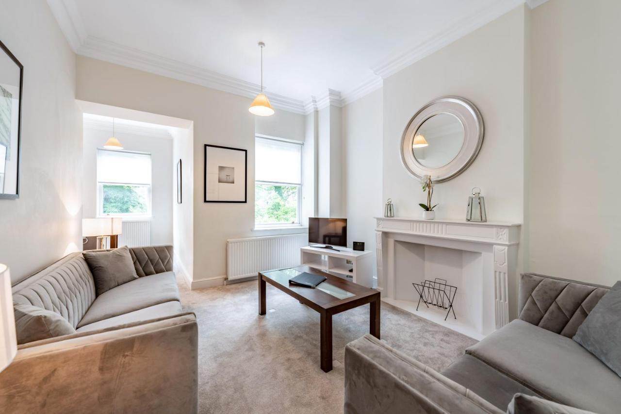 Somerset Court Kensington Apartments Лондон Екстер'єр фото