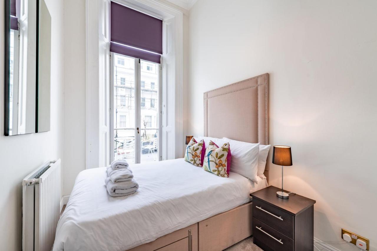 Somerset Court Kensington Apartments Лондон Екстер'єр фото