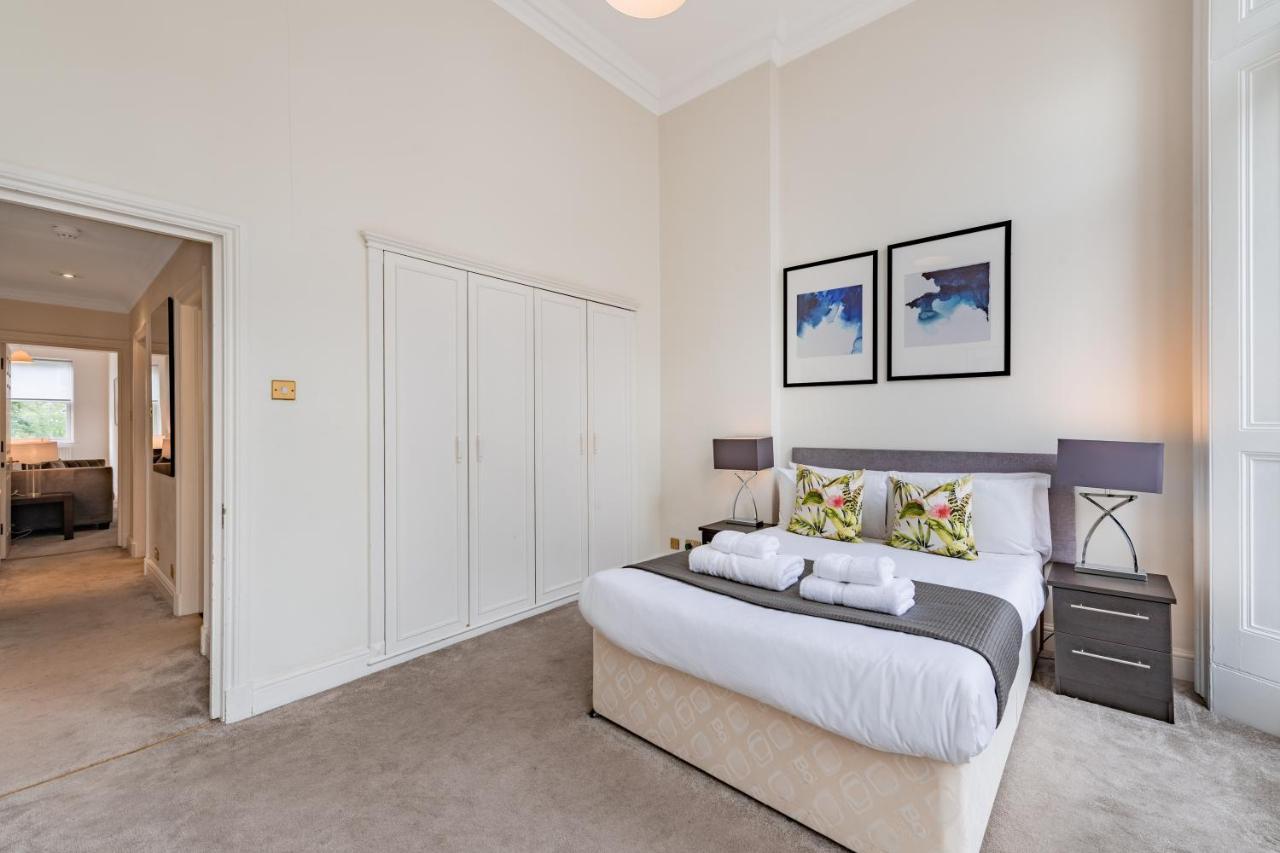 Somerset Court Kensington Apartments Лондон Екстер'єр фото